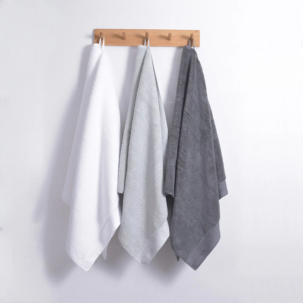 Toalla Mano 700g Gris - Image 5